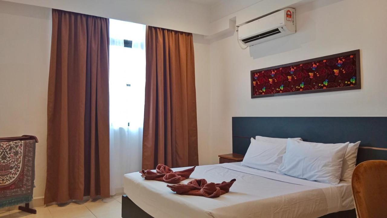 Sumai Hotel Apartment Kuala Terengganu Bagian luar foto