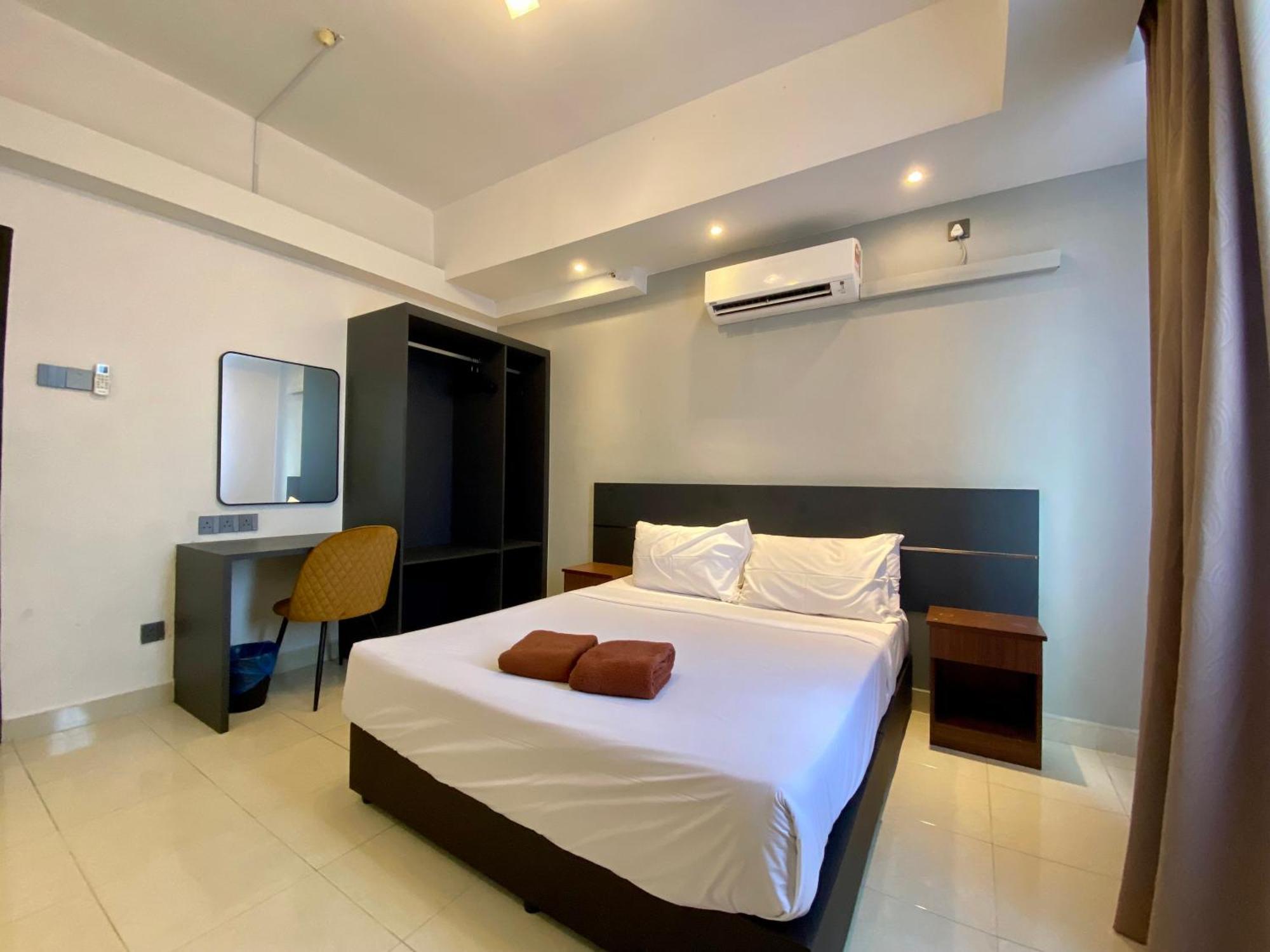 Sumai Hotel Apartment Kuala Terengganu Bagian luar foto
