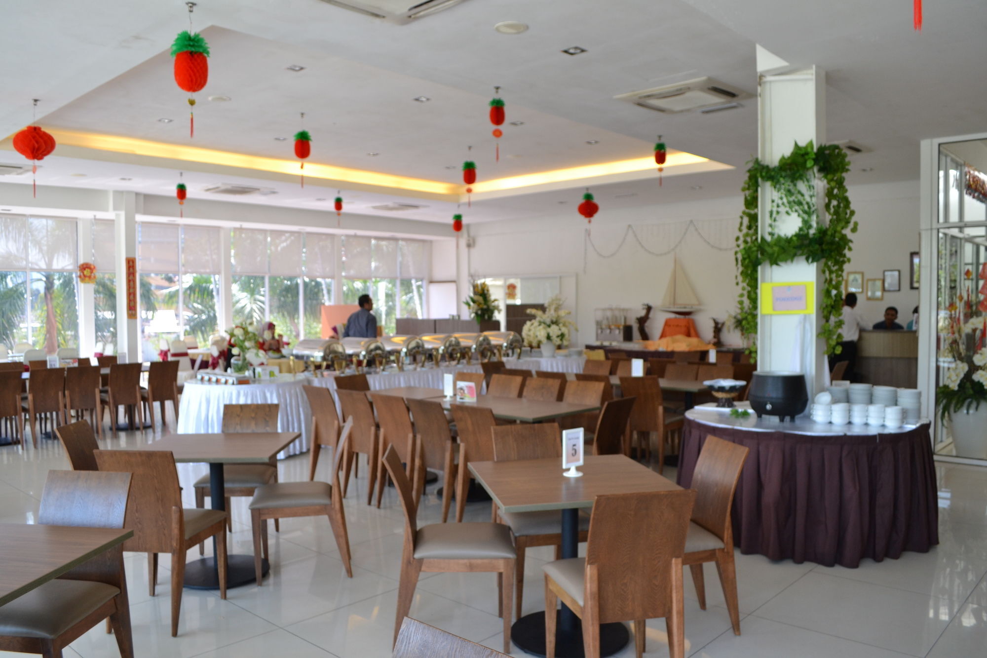 Sumai Hotel Apartment Kuala Terengganu Bagian luar foto
