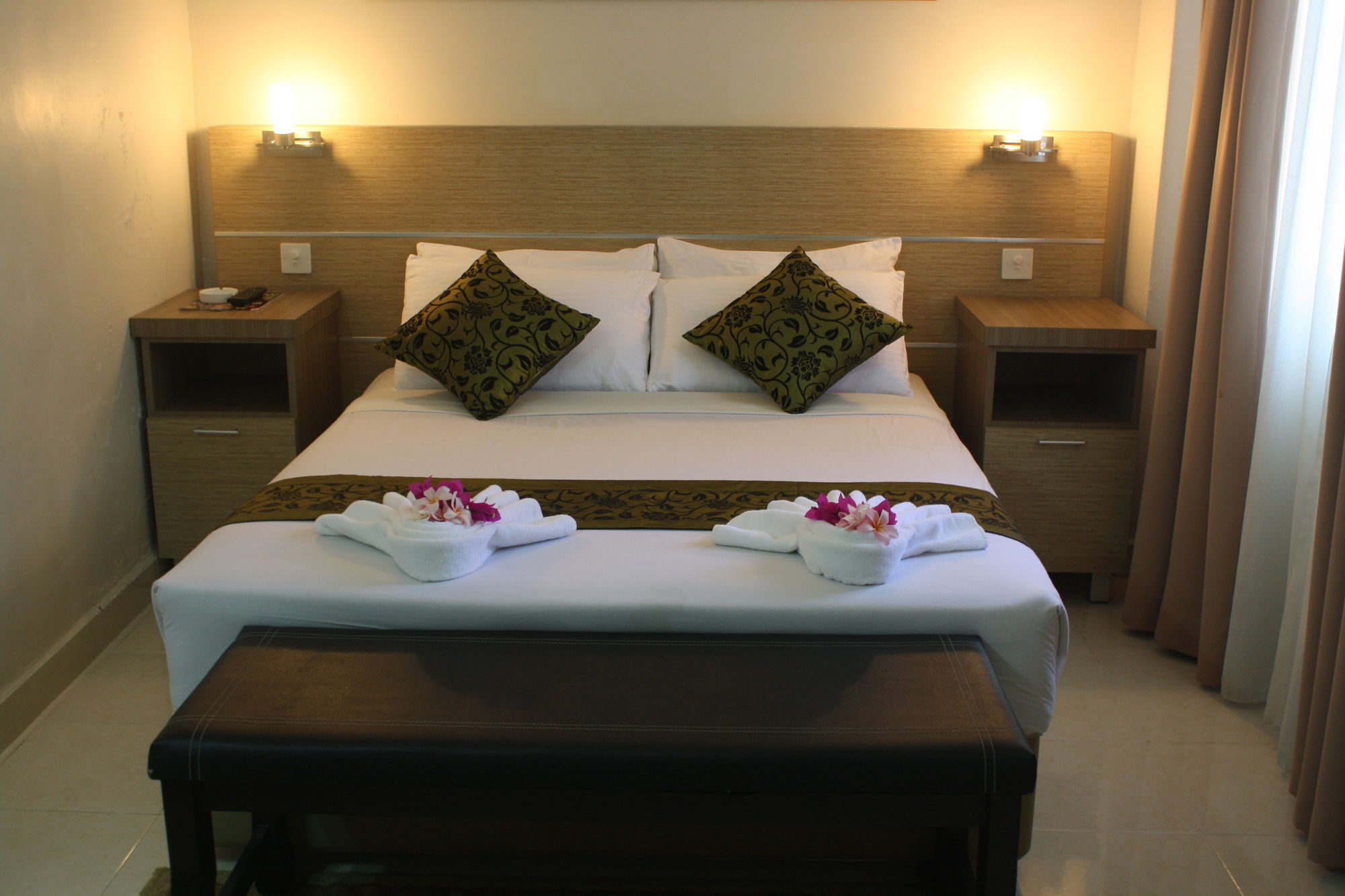 Sumai Hotel Apartment Kuala Terengganu Bagian luar foto